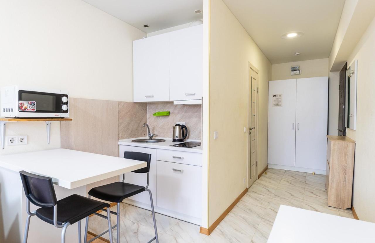 Apartment Studiia Na Beresteiskoi Kiew
