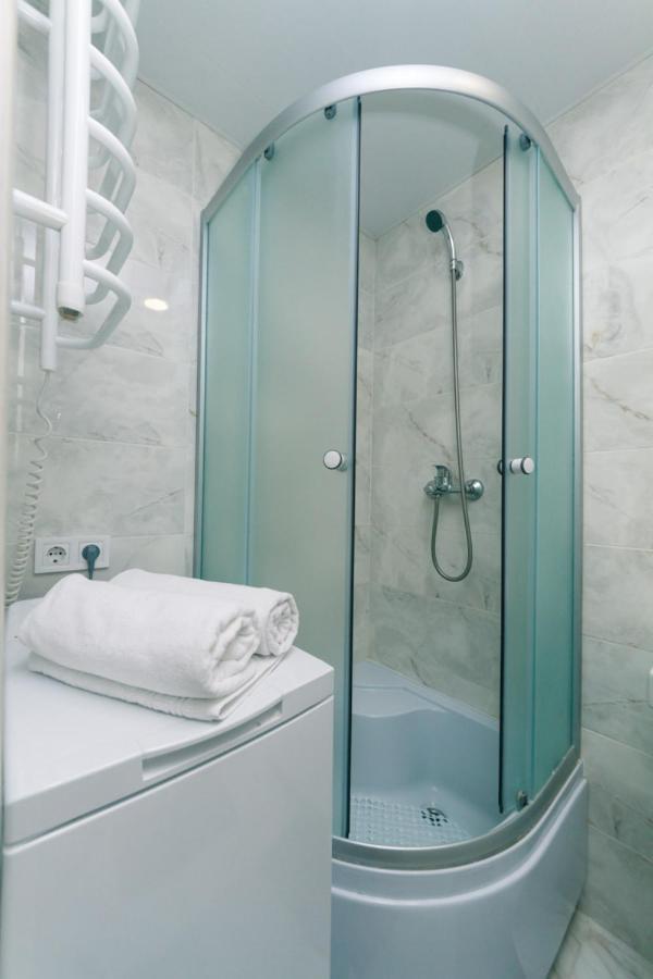 Apartment Studiia Na Beresteiskoi Kiew